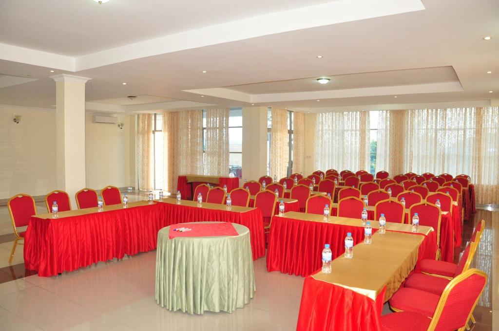 Great Seasons Hotel Kigali Ngoại thất bức ảnh