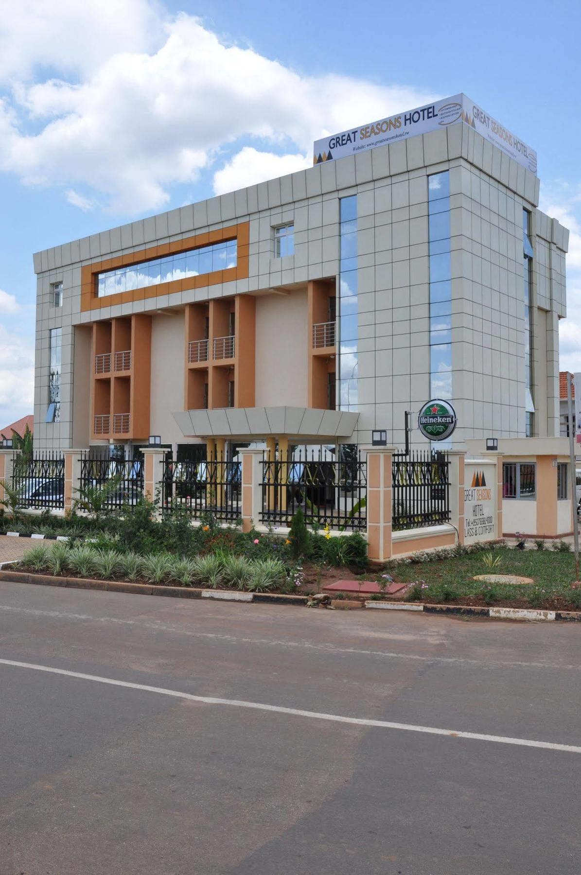Great Seasons Hotel Kigali Ngoại thất bức ảnh